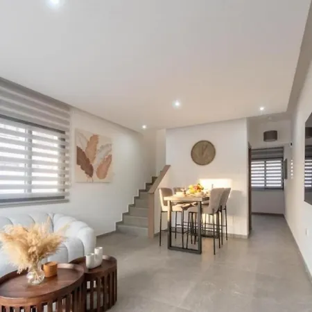 Modern 2br Coastal Escape 100m From Sea By Cyprus Horizons * Oroklini