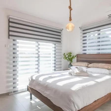 Modern 2br Coastal Escape 100m From Sea By Cyprus Horizons Dom wakacyjny